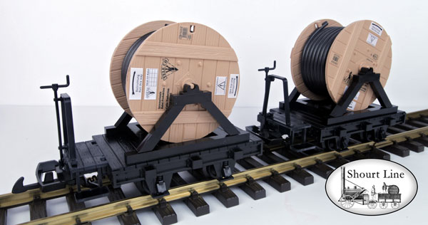 LGB 43170 2 pack FRR Field Railroad Cable Reel Car w Cable NEW on-track rear right bakeman's platform view
